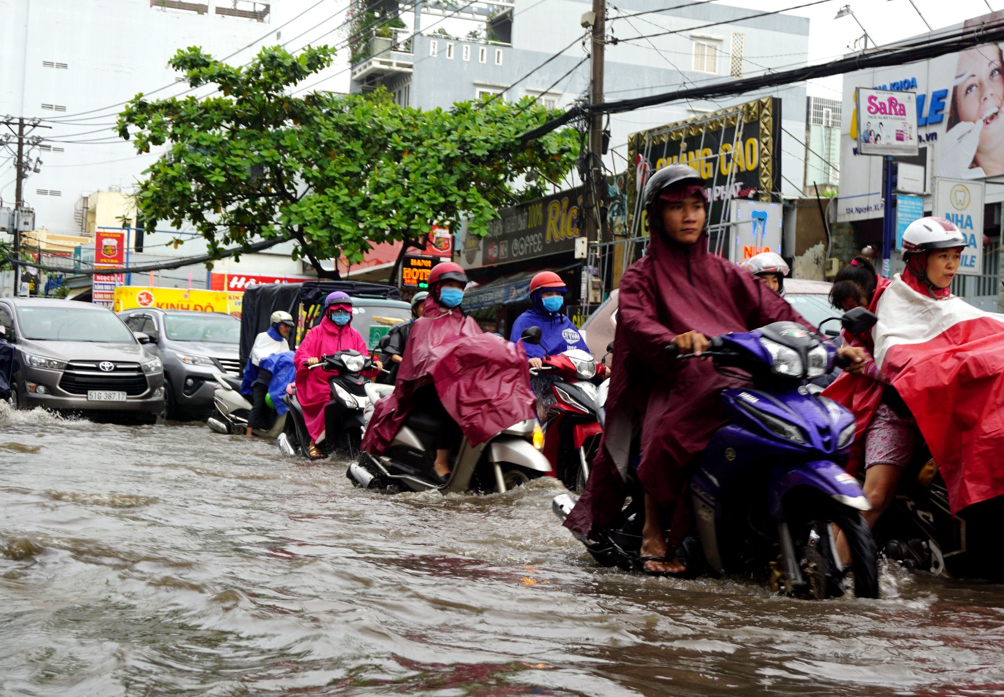 mua lon o sai gon anh 6