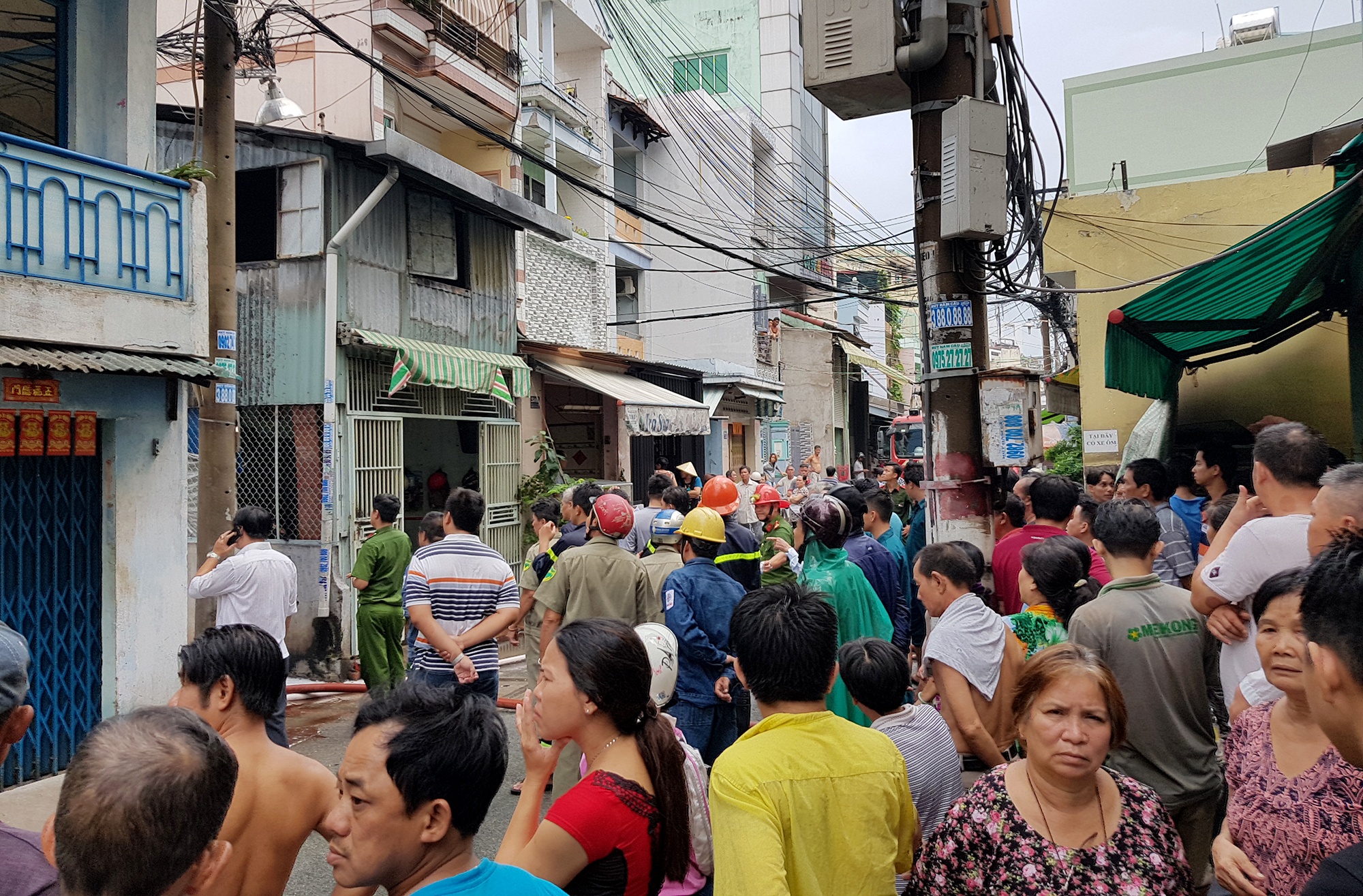 sét đánh cháy nhà ở sài gòn ảnh 2 set danh chay nha o sai gon anh 2