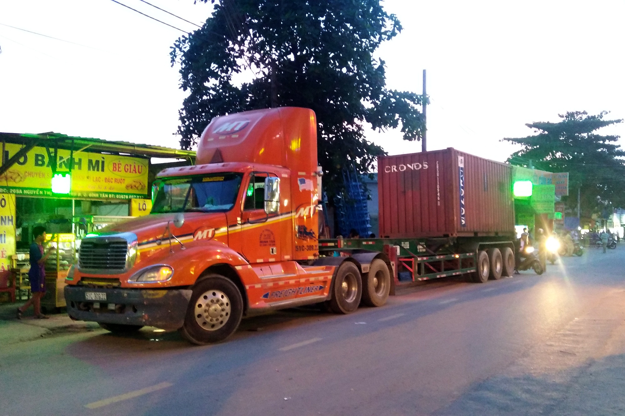 tài xế grabbike tử vong sau tai nạn ảnh 1 tai xe grabbike tu vong sau tai nan anh 1