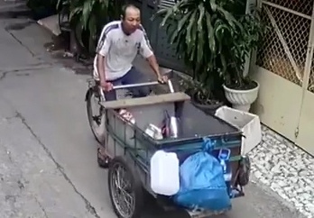 Truy tim nghi can dam chet nguoi tren via he Sai Gon hinh anh