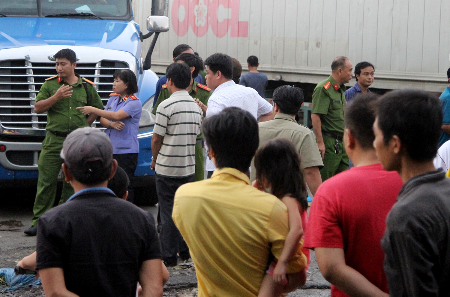 đâm chết người ở sài gòn ảnh 3 dam chet nguoi o sai gon anh 3