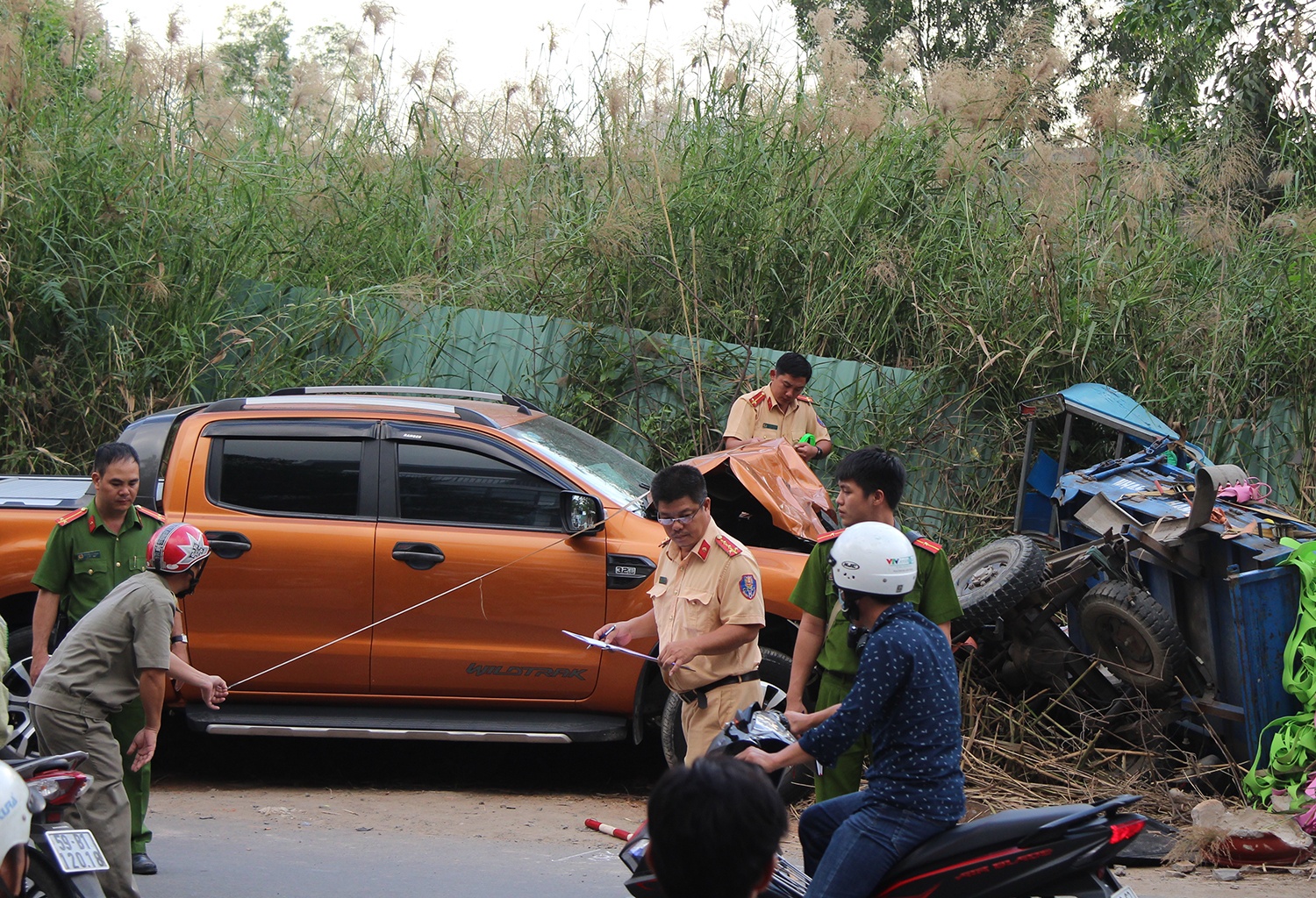 tai nạn chết người ở quận 2 ảnh 3 tai nan chet nguoi o quan 2 anh 3