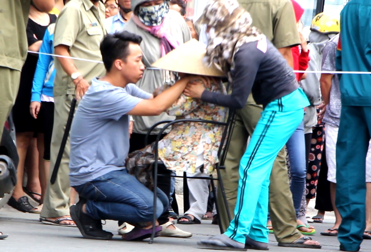 gia dinh 3 nguoi chet bat thuong anh 2