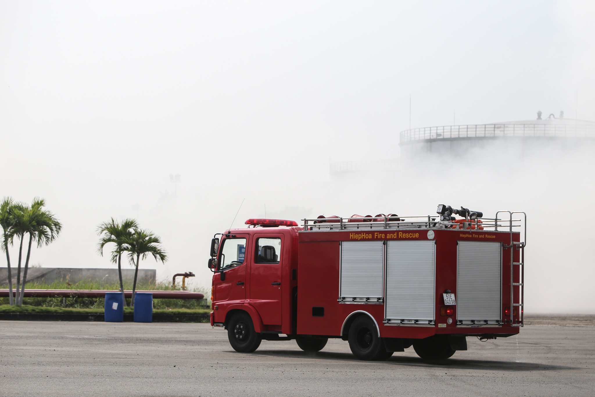 dien tap chua chay tong kho xang anh 2