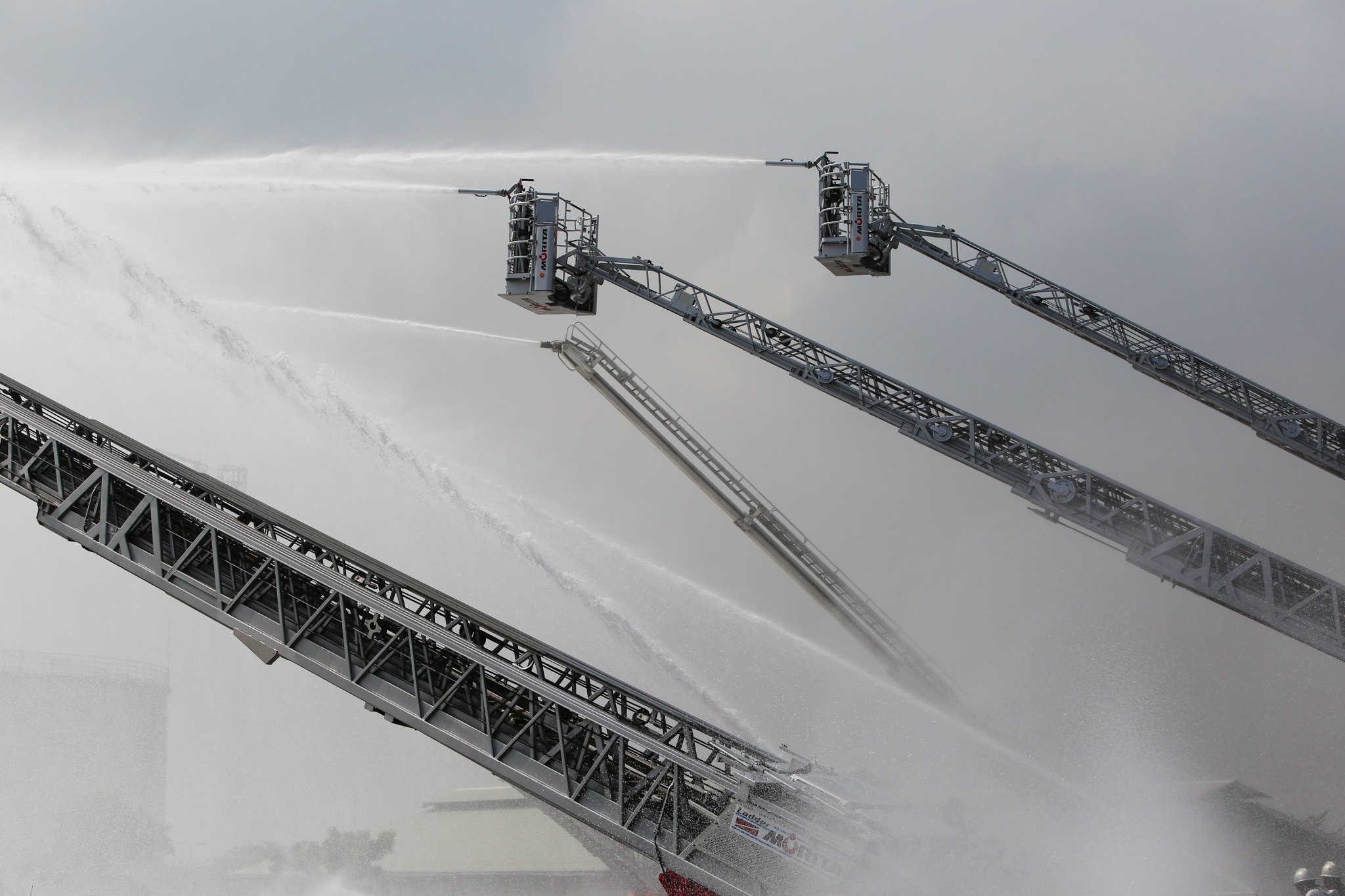 dien tap chua chay tong kho xang anh 9