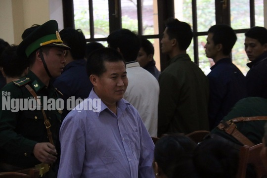 Pha rung lam qua bieu, pho don bien phong bi de nghi 30-42 thang tu hinh anh