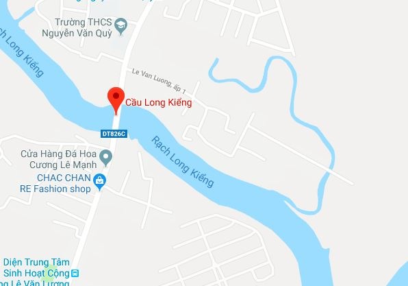 xe tai gay sap cau long kien anh 3