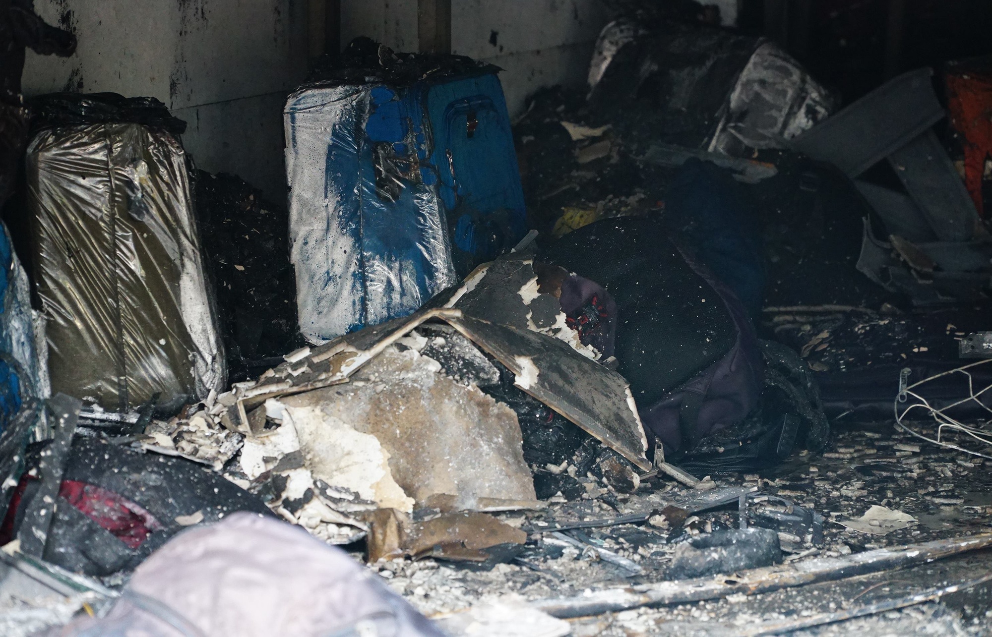 cháy tiệm vali ở sài gòn ảnh 2 chay tiem vali o sai gon anh 2