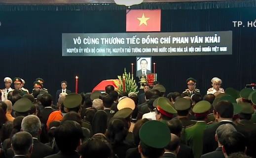 Le vieng nguyen Thu tuong Phan Van Khai hinh anh
