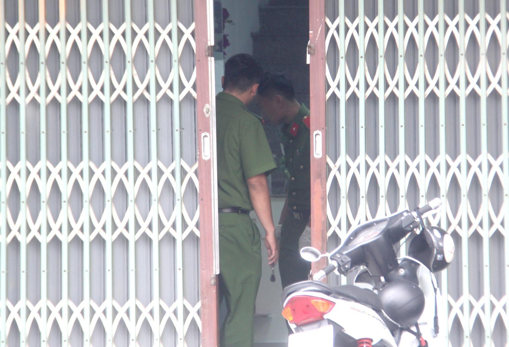 cuop ngan hang o sai gon anh 2