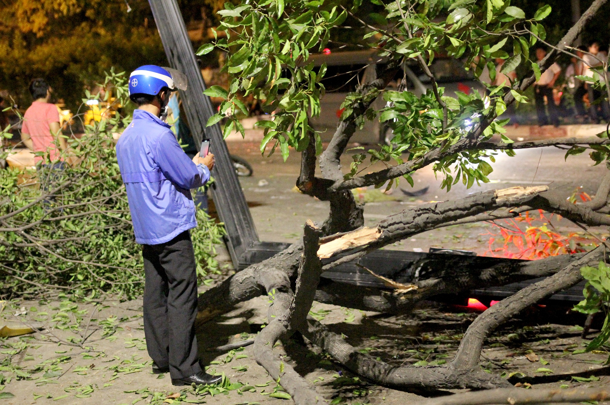 xe ban tai tong chet 2 nguoi anh 8