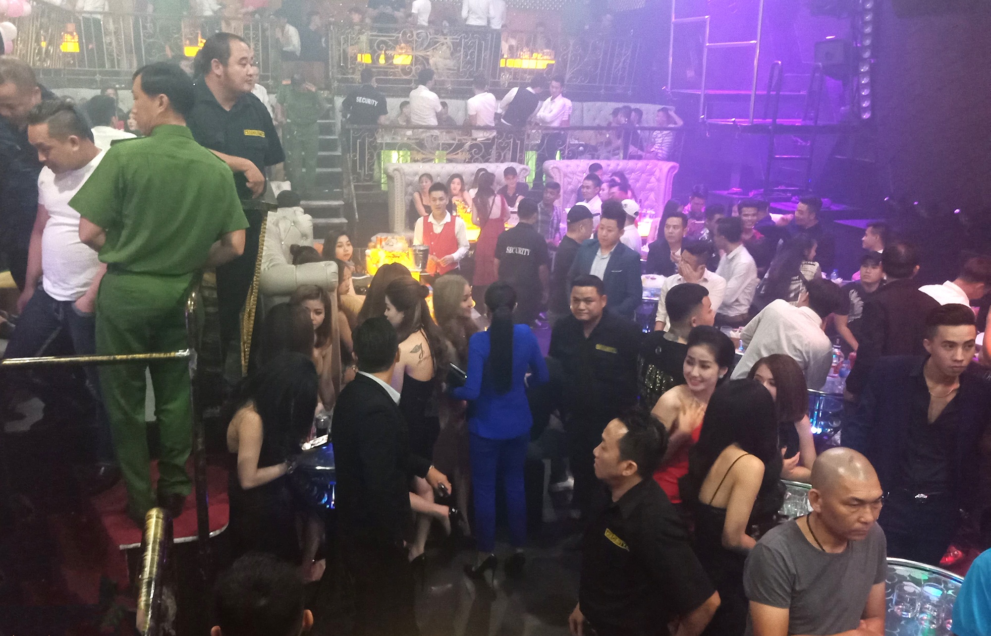 Khu phố Tây ảnh 1 Khu pho Tay anh 1