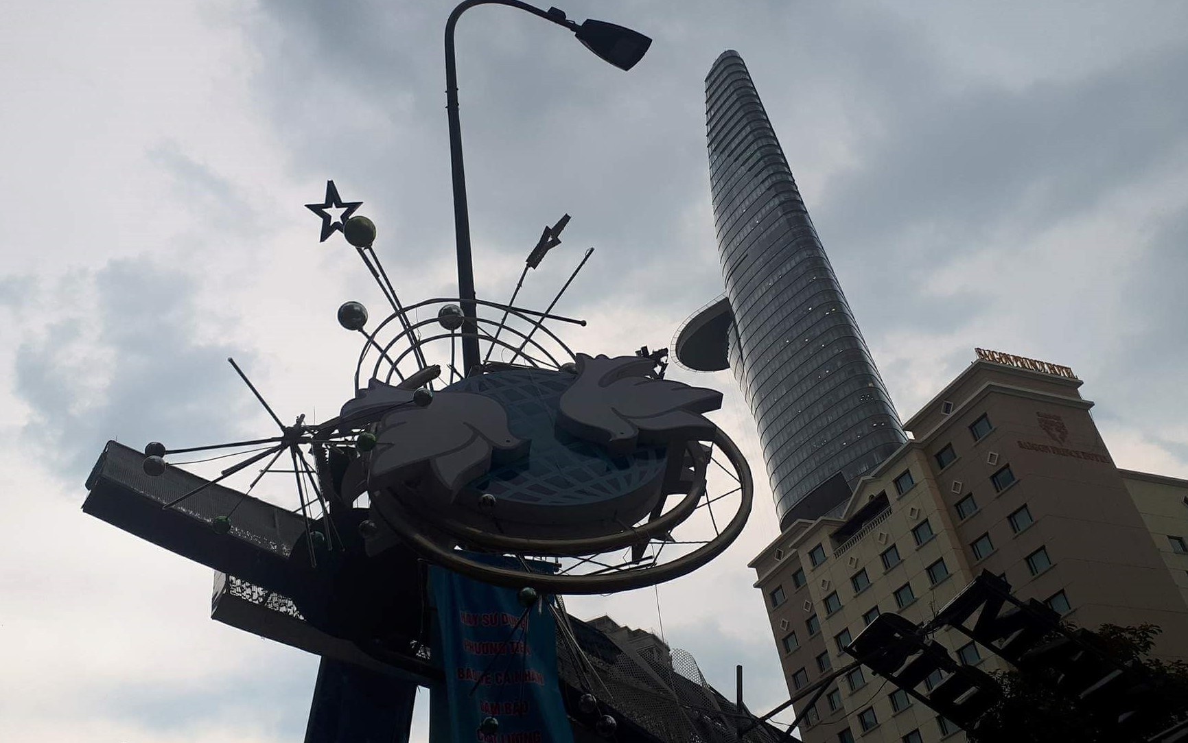 Pho di bo Nguyen Hue anh 9