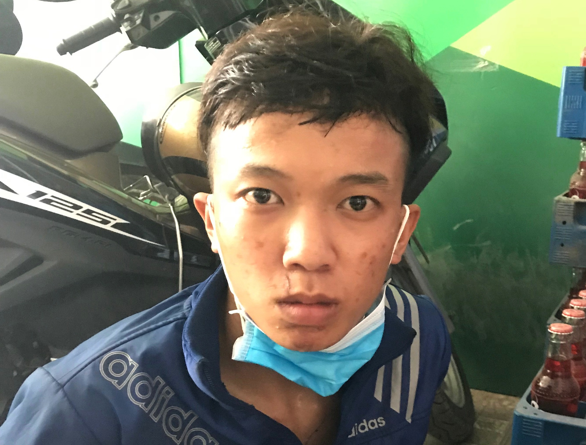 Doi hinh su dac nhiem Huong Nam bat bang trom nhi 'chom' do canh sat hinh anh