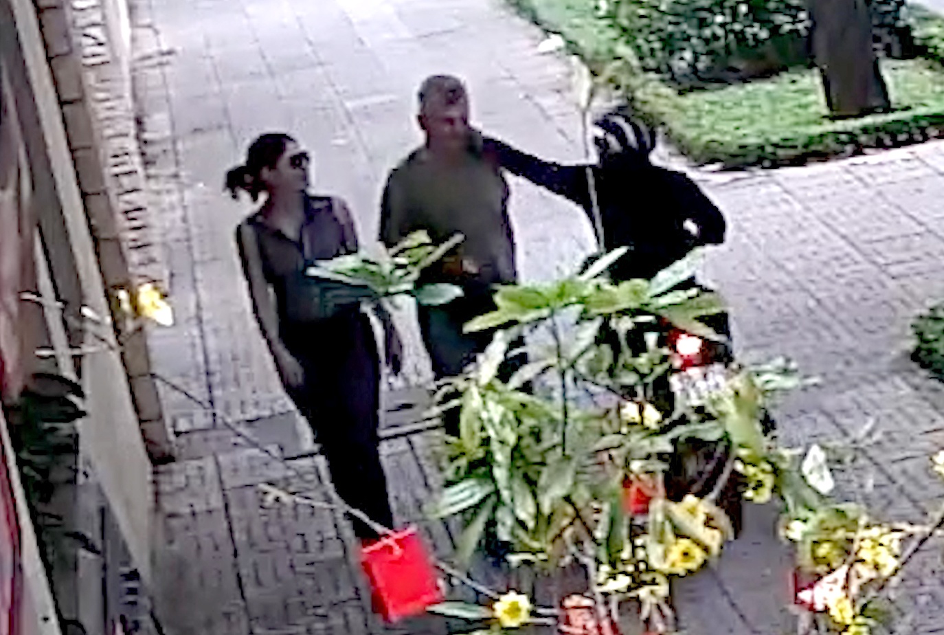 nhân viên ngoại giao nga bị cướp ảnh 1 nhan vien ngoai giao nga bi cuop anh 1