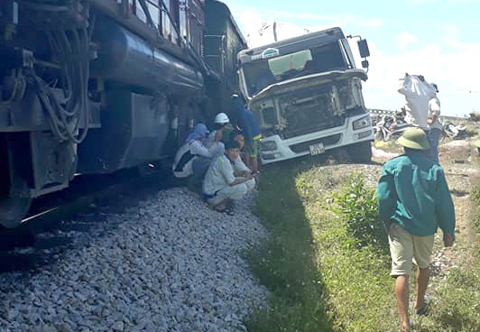 tai nạn đường sắt ở nghệ an ảnh 1 tai nan duong sat o nghe an anh 1