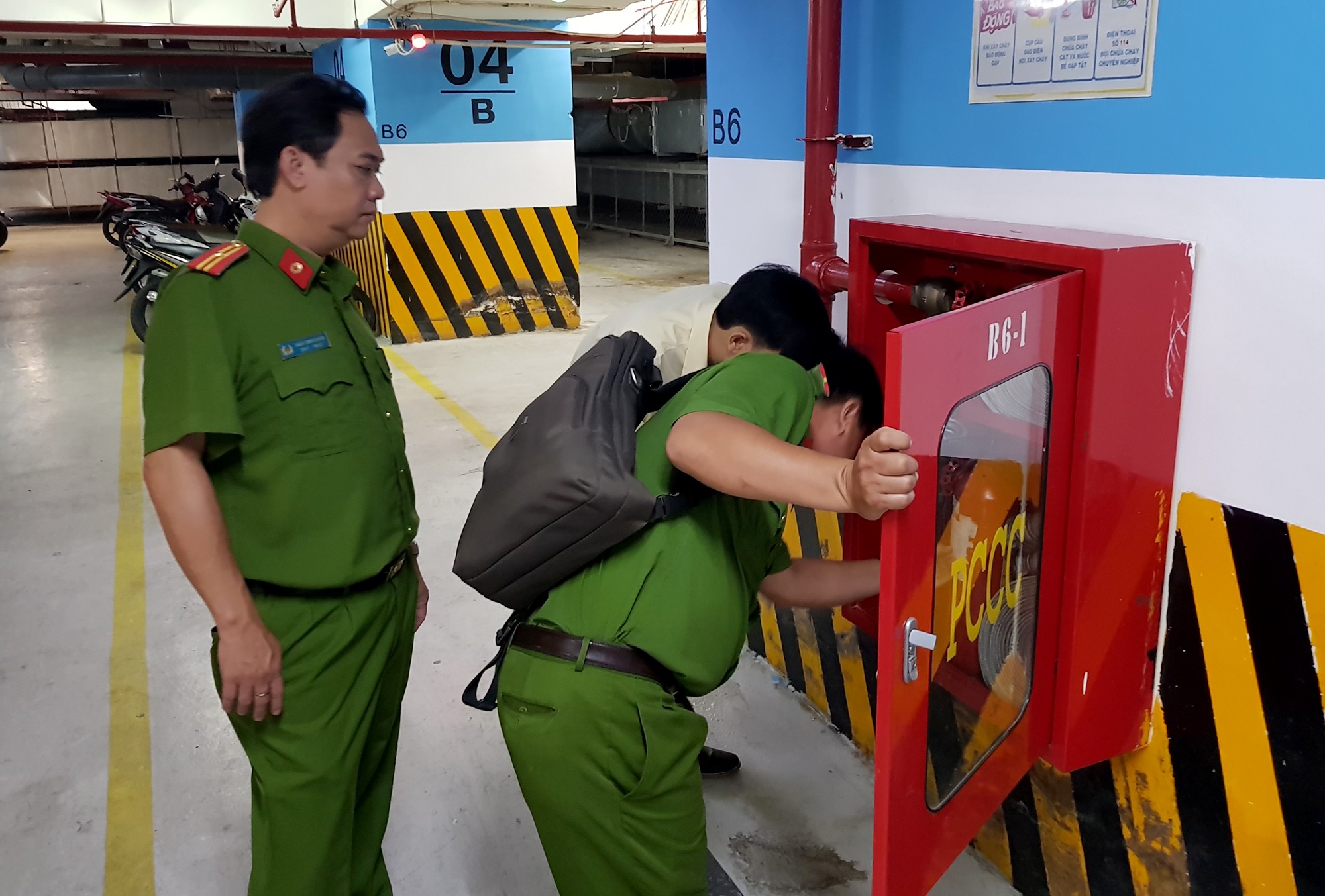 ông đoàn ngọc hải kiểm tra pccc ảnh 2 ong doan ngoc hai kiem tra pccc anh 2