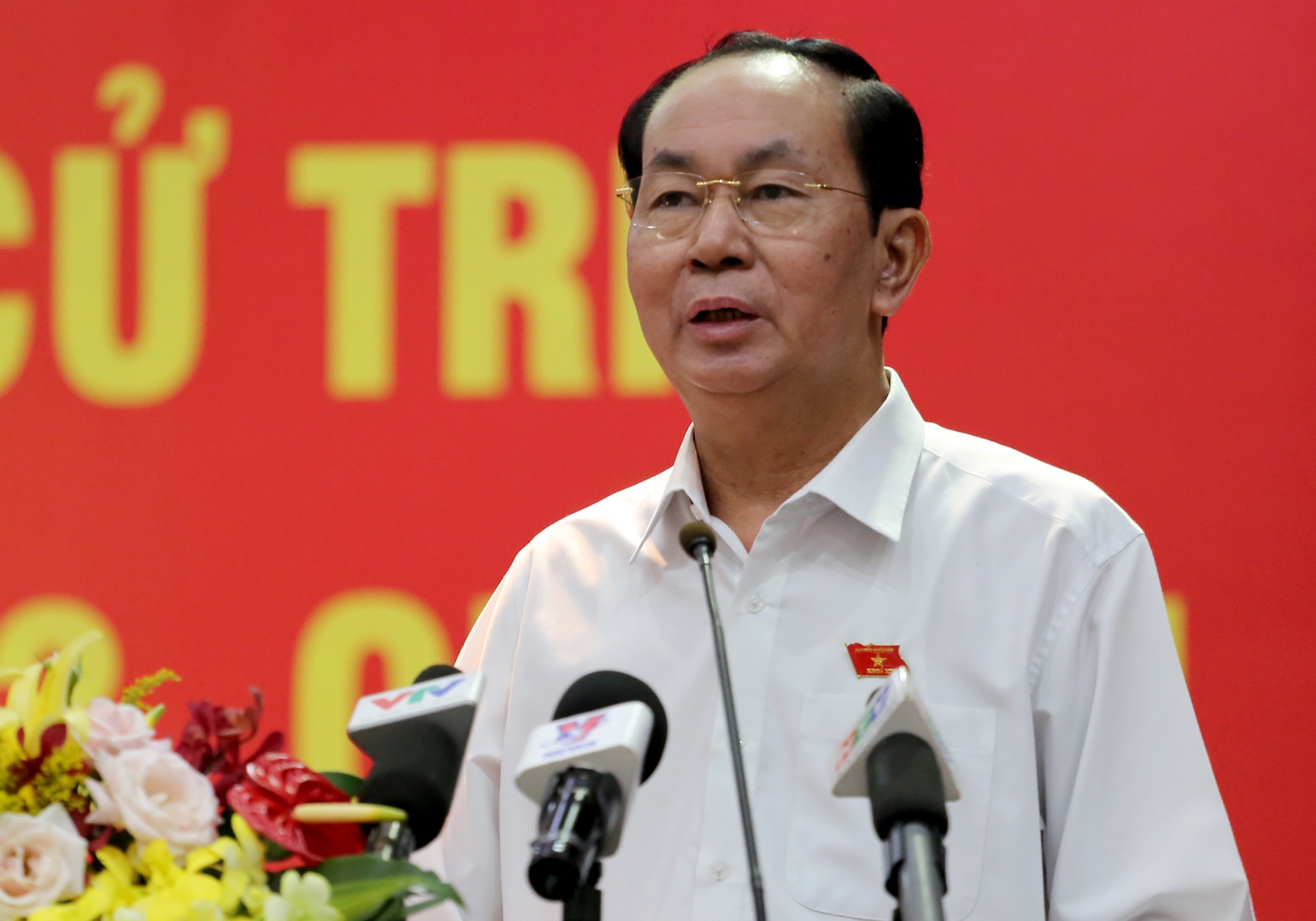 chu tich nuoc tiep xuc cu tri anh 2