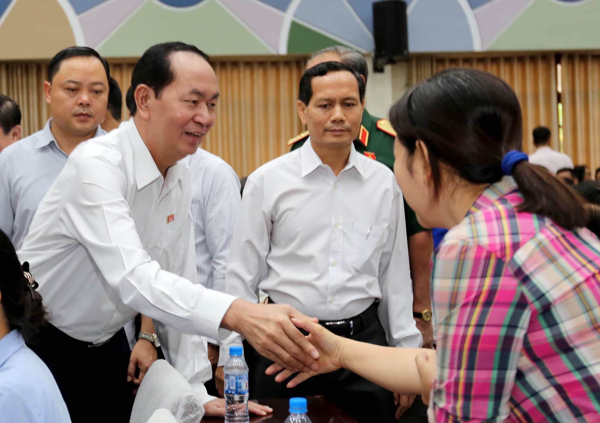 chu tich nuoc tiep xuc cu tri anh 3