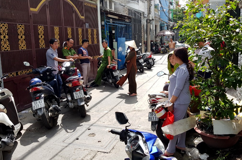 Nu tu nghi bi cuop sat hai o Sai Gon hinh anh
