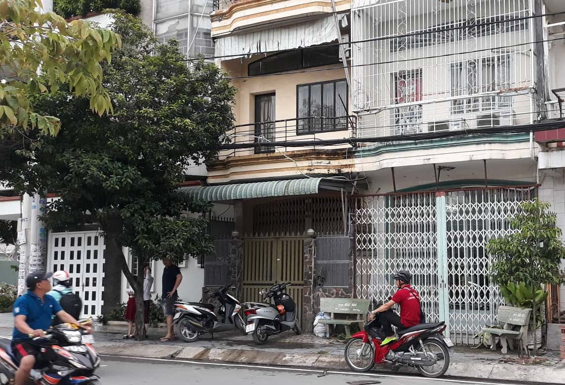 cháy nhà 3 tầng ở sài gòn ảnh 1 chay nha 3 tang o sai gon anh 1