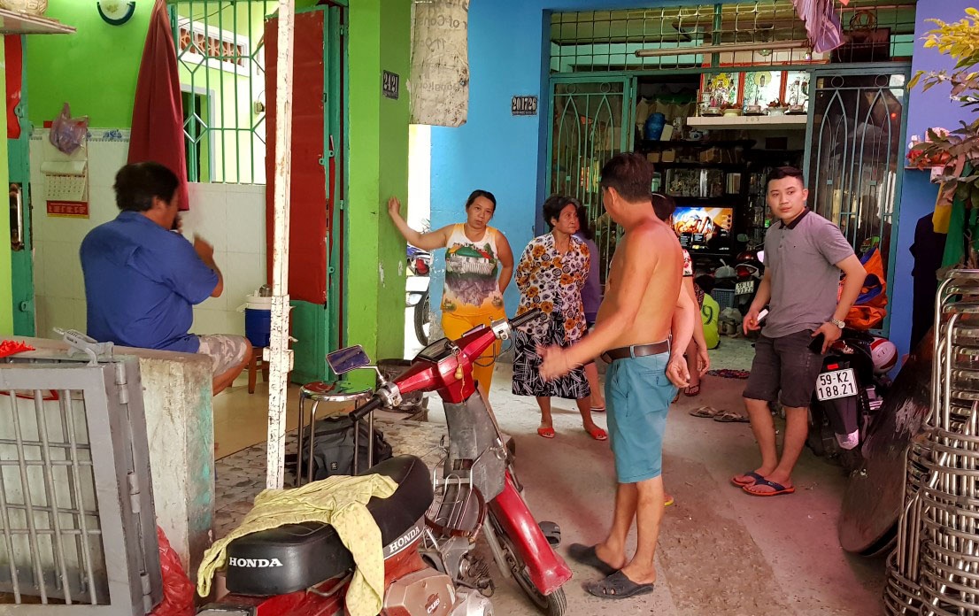 nam thanh niên bị truy sát ảnh 2 nam thanh nien bi truy sat anh 2