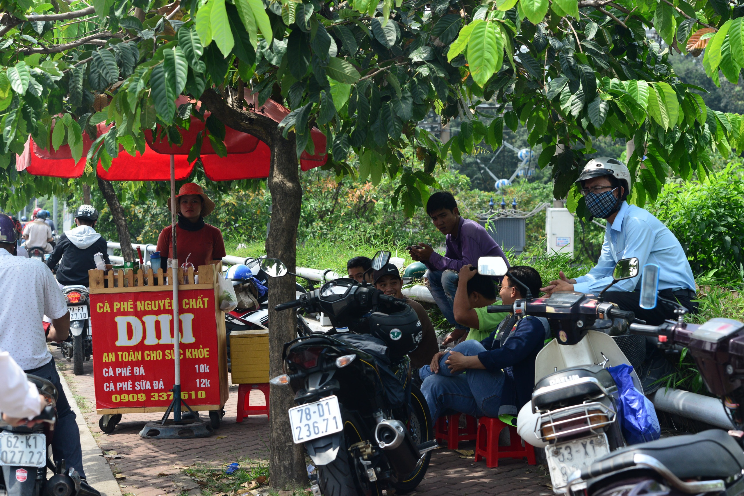 giao thong te liet o sai gon anh 12