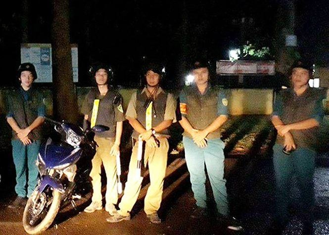 bắt nam thanh niên đánh 2 công an ảnh 1 bat nam thanh nien danh 2 cong an anh 1