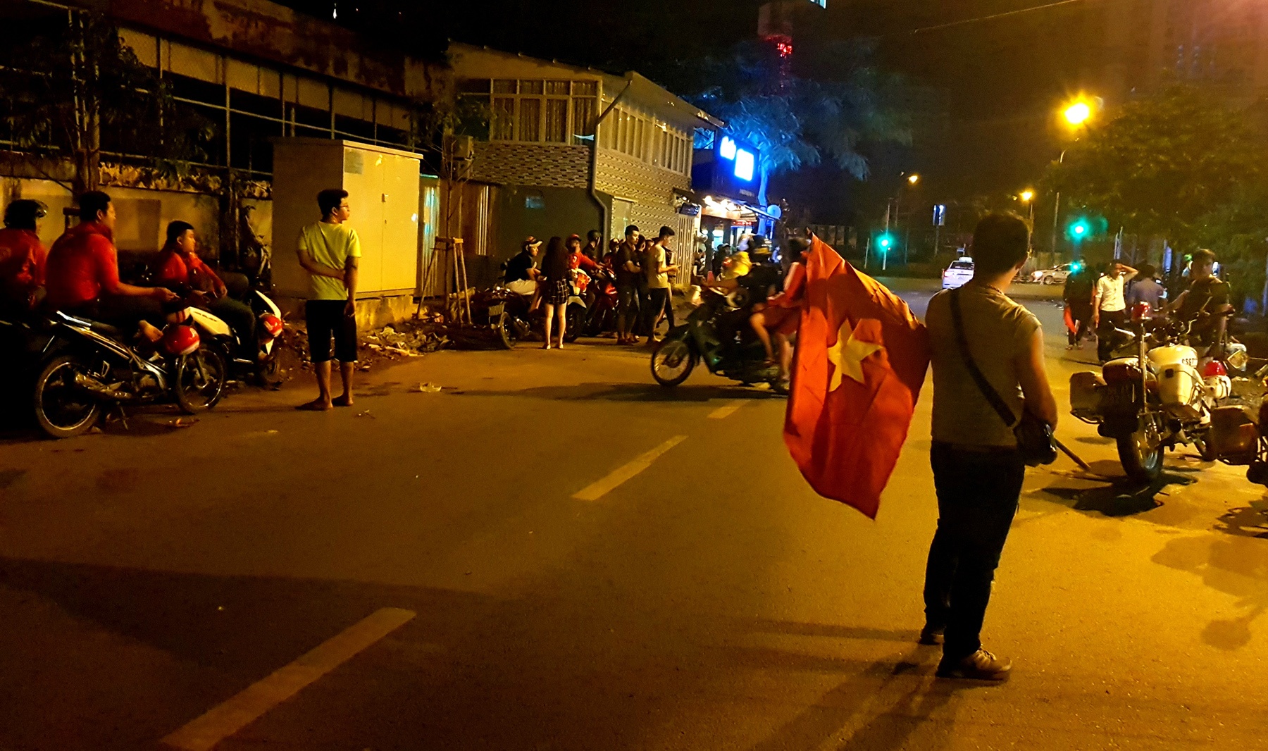 xu ly hang tram nguoi di bao anh 6