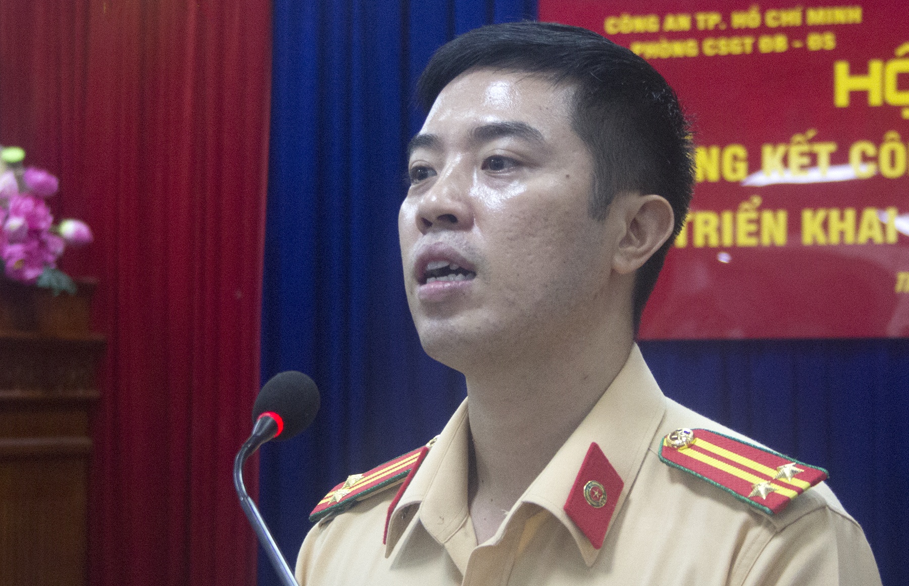 csgt kiểm tra ma túy tài xế ảnh 2 csgt kiem tra ma tuy tai xe anh 2