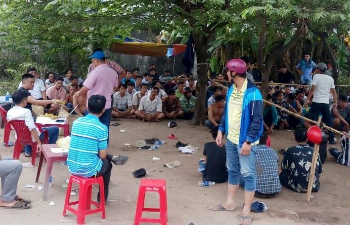 Tram canh sat dot kich truong ga ven quoc lo o Sai Gon hinh anh