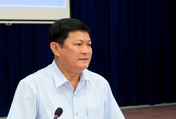 Pho chu tich UBND TP.HCM Huynh Cach Mang lam benh hinh anh