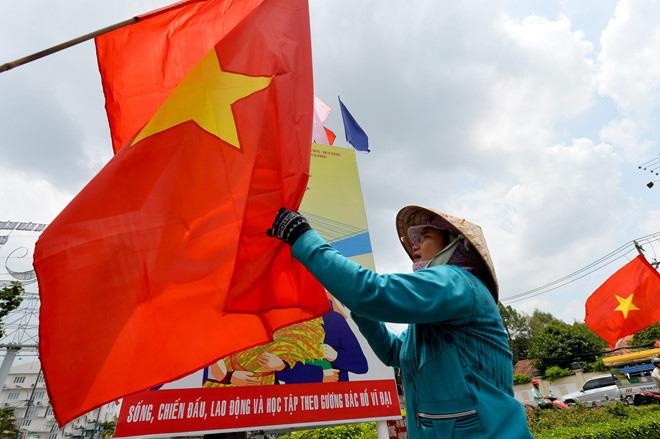 Se bo sung them 1 ngay nghi le trong nam hinh anh