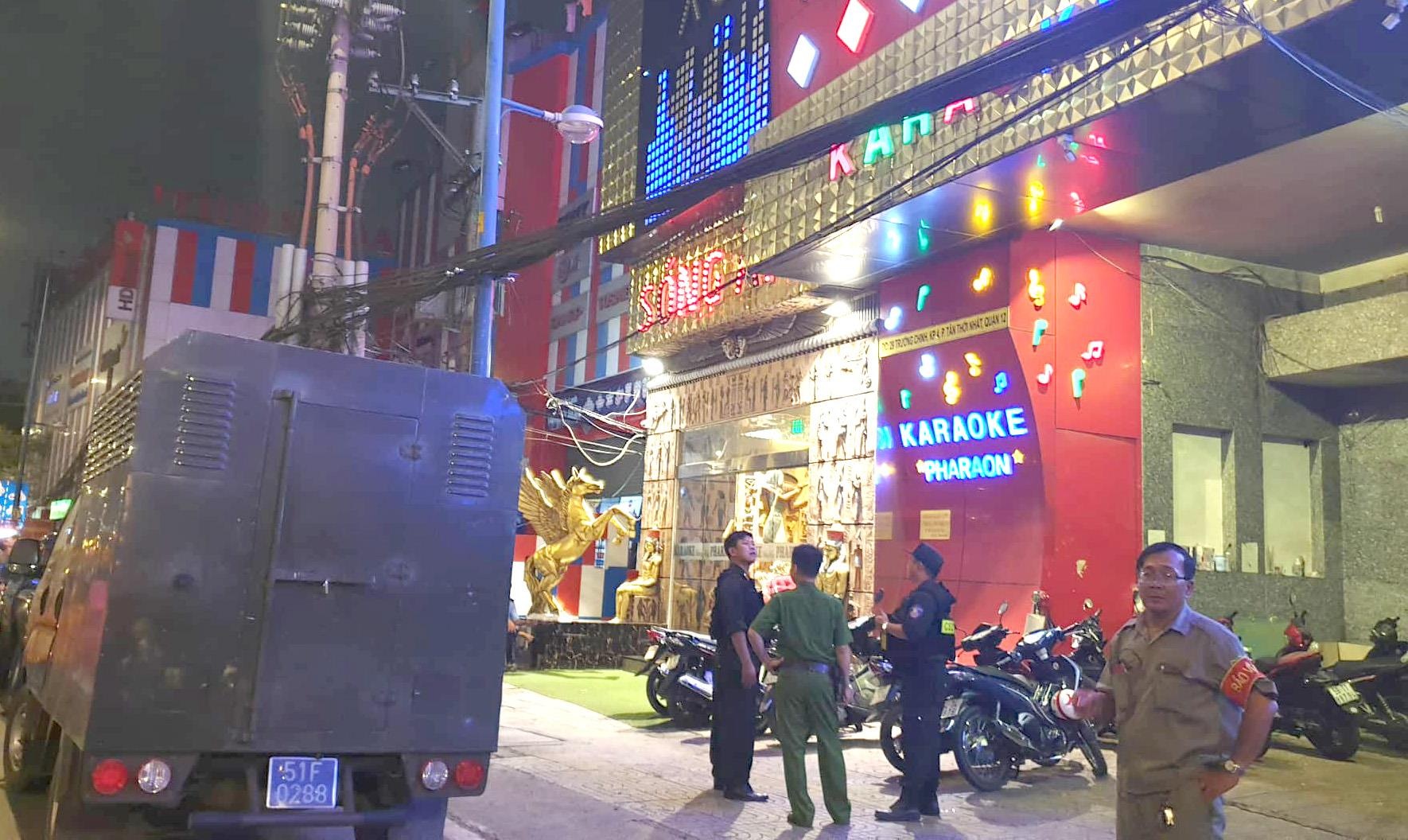 phuc xo bi bat anh 4