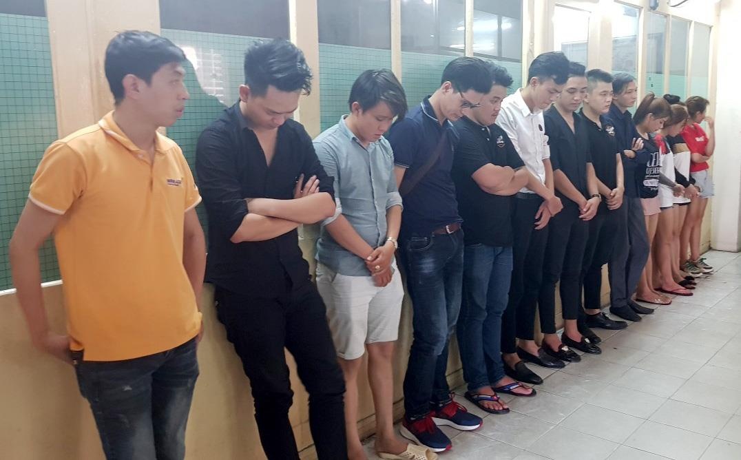 Bar ở Sài Gòn ảnh 1 Bar o Sai Gon anh 1