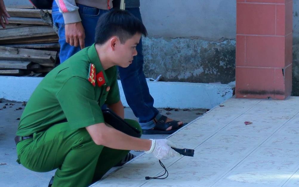 Cong an keu goi cung cap thong tin nghi can tham sat o Binh Duong hinh anh