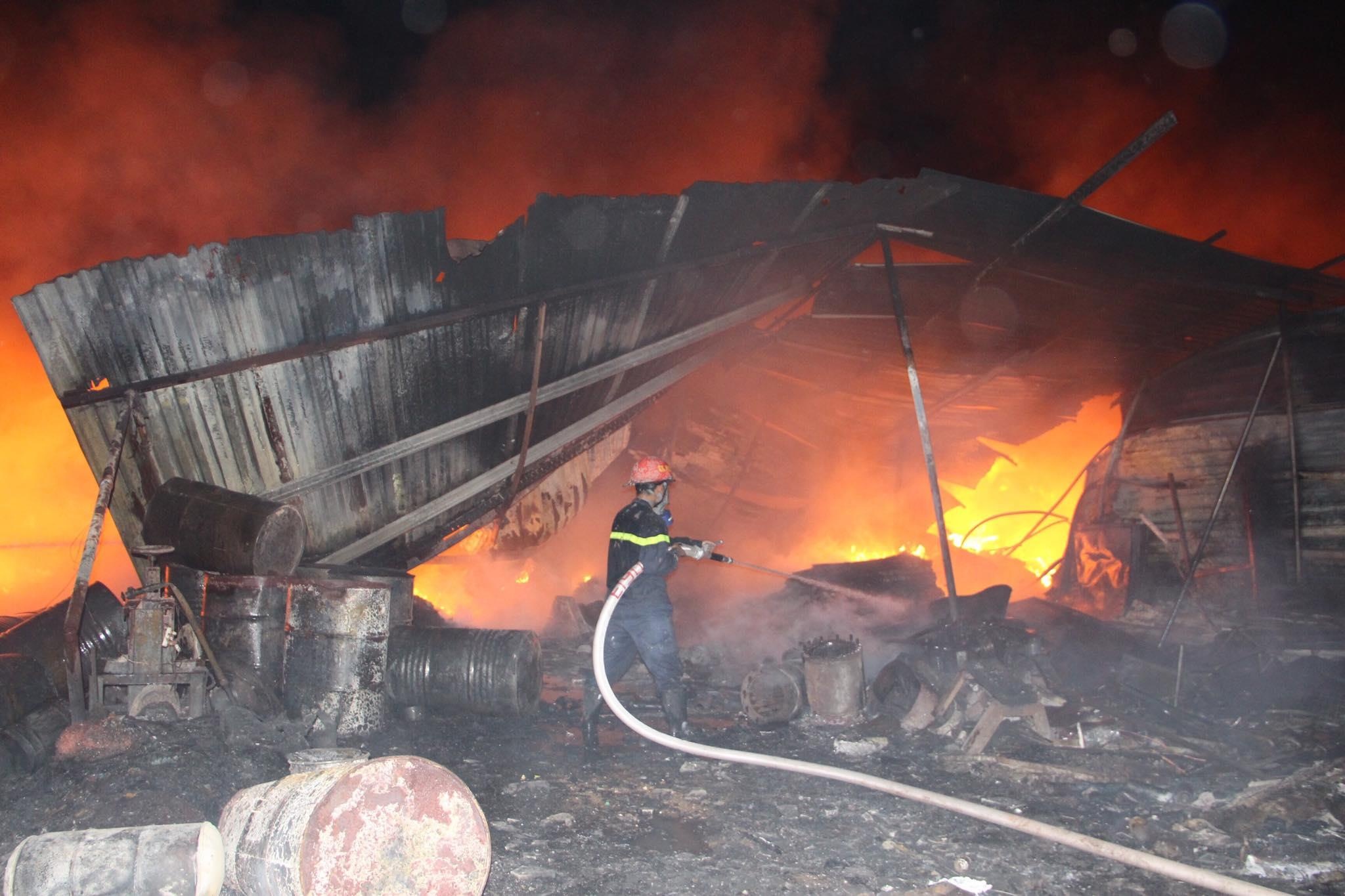 chay xuong phe lieu o binh duong anh 1