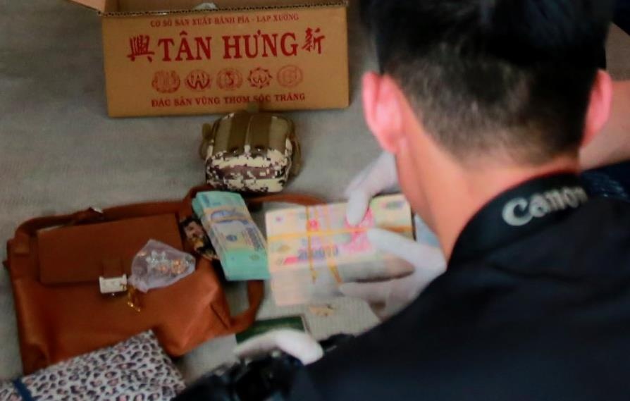 2 thi the trong khoi be tong anh 1