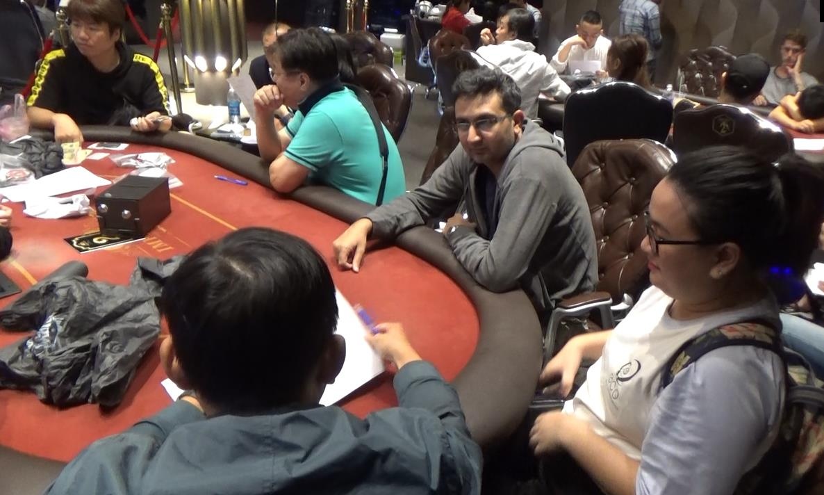 bắt ổ cờ bạc nước ngoài ảnh 1 bat o co bac nuoc ngoai anh 1