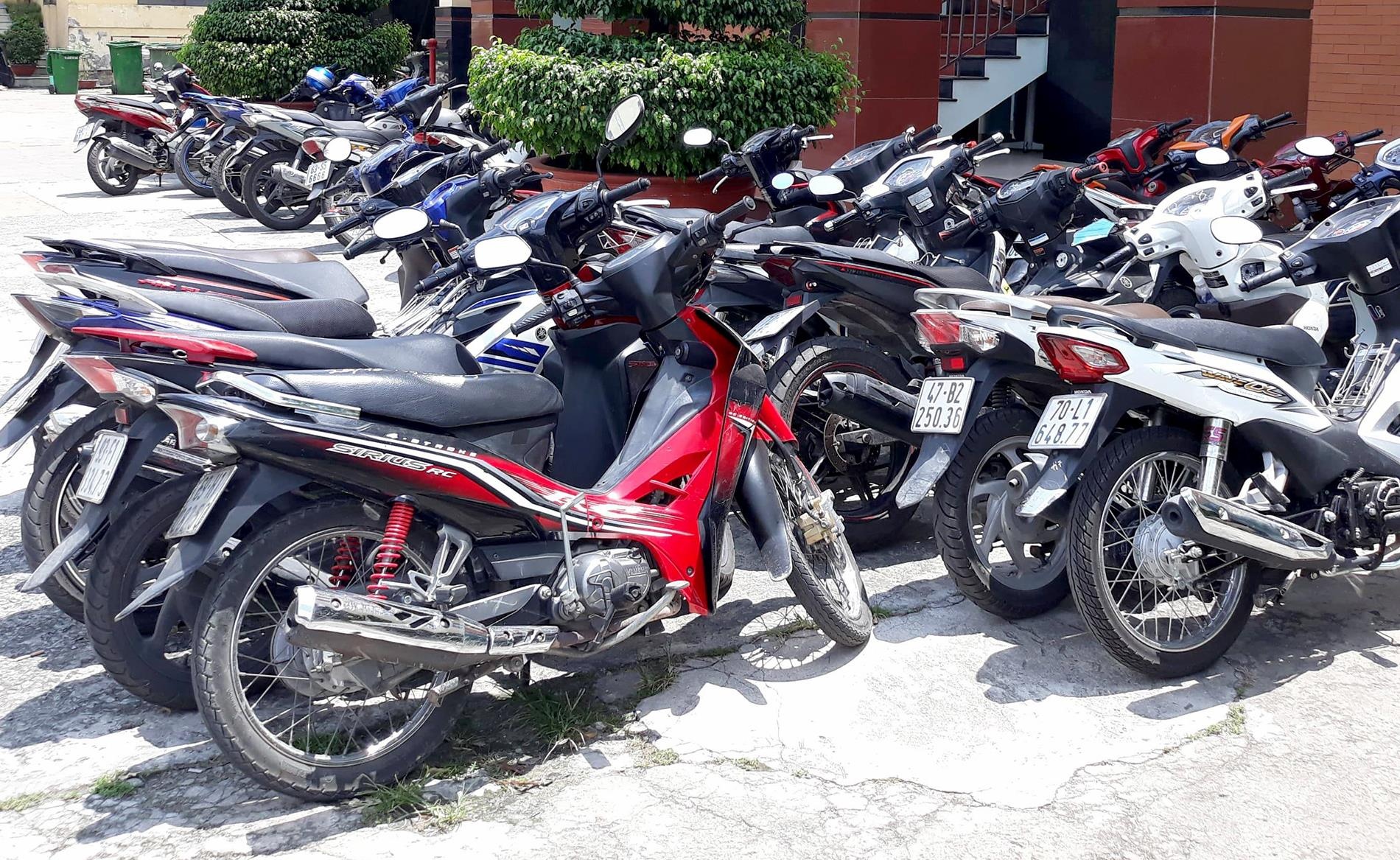 bắt nhóm trộm ở sài gòn ảnh 2 bat nhom trom o sai gon anh 2