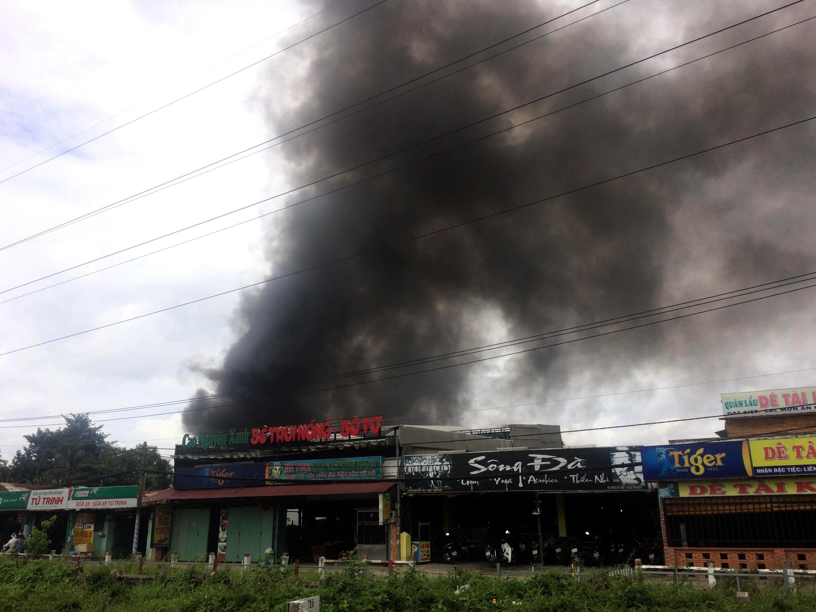 chay lon o sai gon anh 4