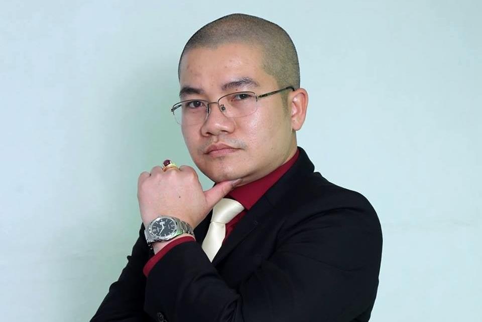 Khoi to Chu tich Tap doan Dia oc Alibaba Nguyen Thai Luyen hinh anh