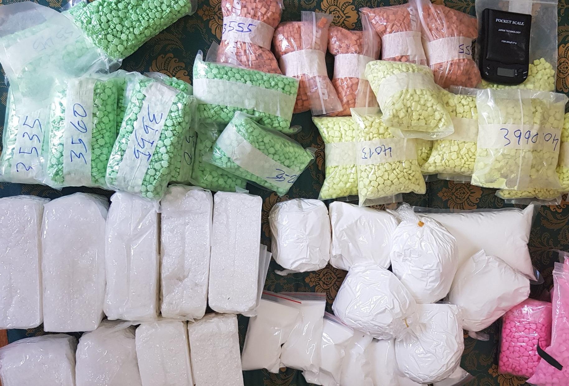 Trinh sat dong gia tai xe GrabBike pha duong day ma tuy hinh anh