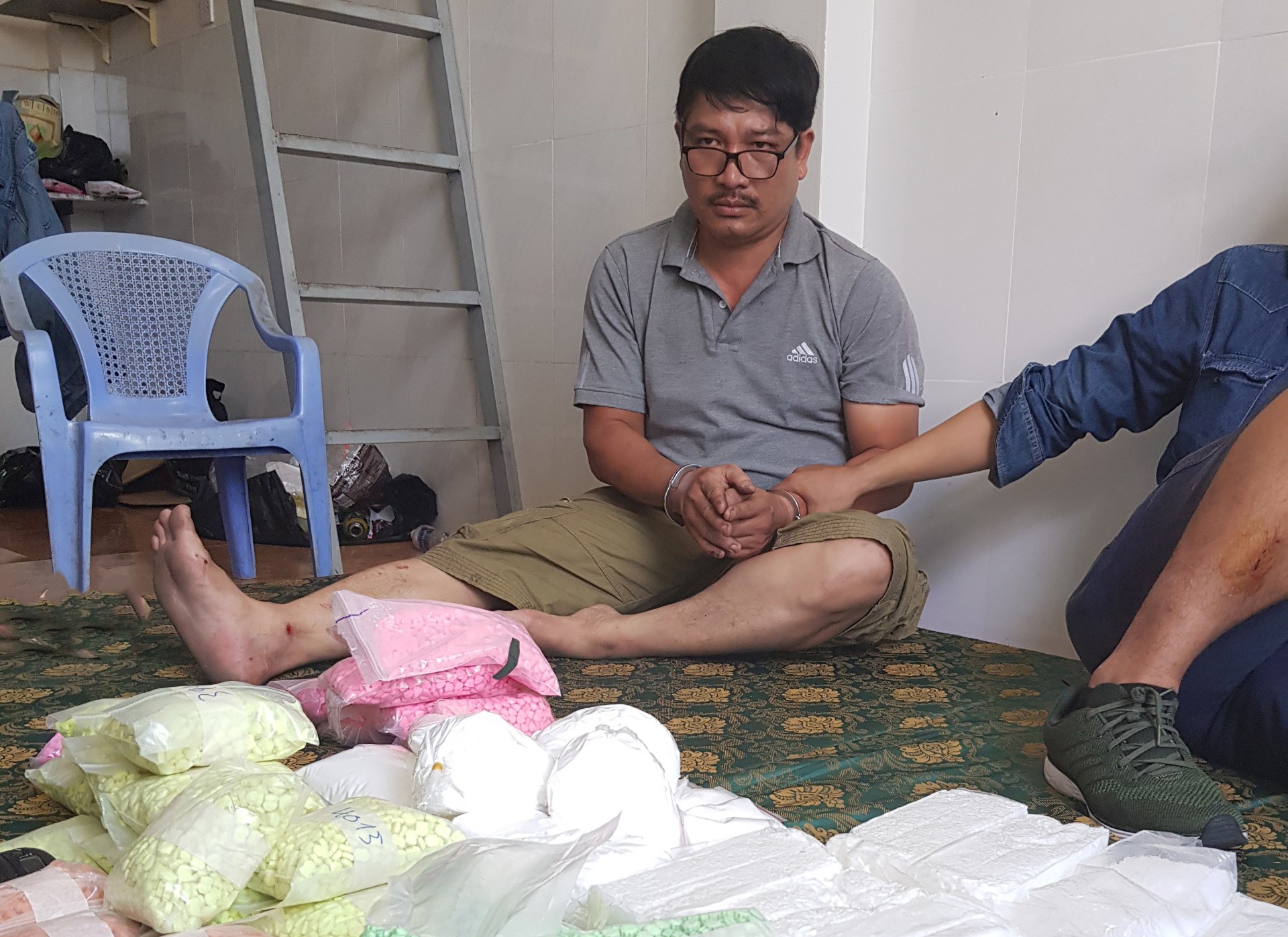 đóng giả tài xế GrabBike phá đường dây ma túy  ảnh 1 dong gia tai xe GrabBike pha duong day ma tuy anh 1