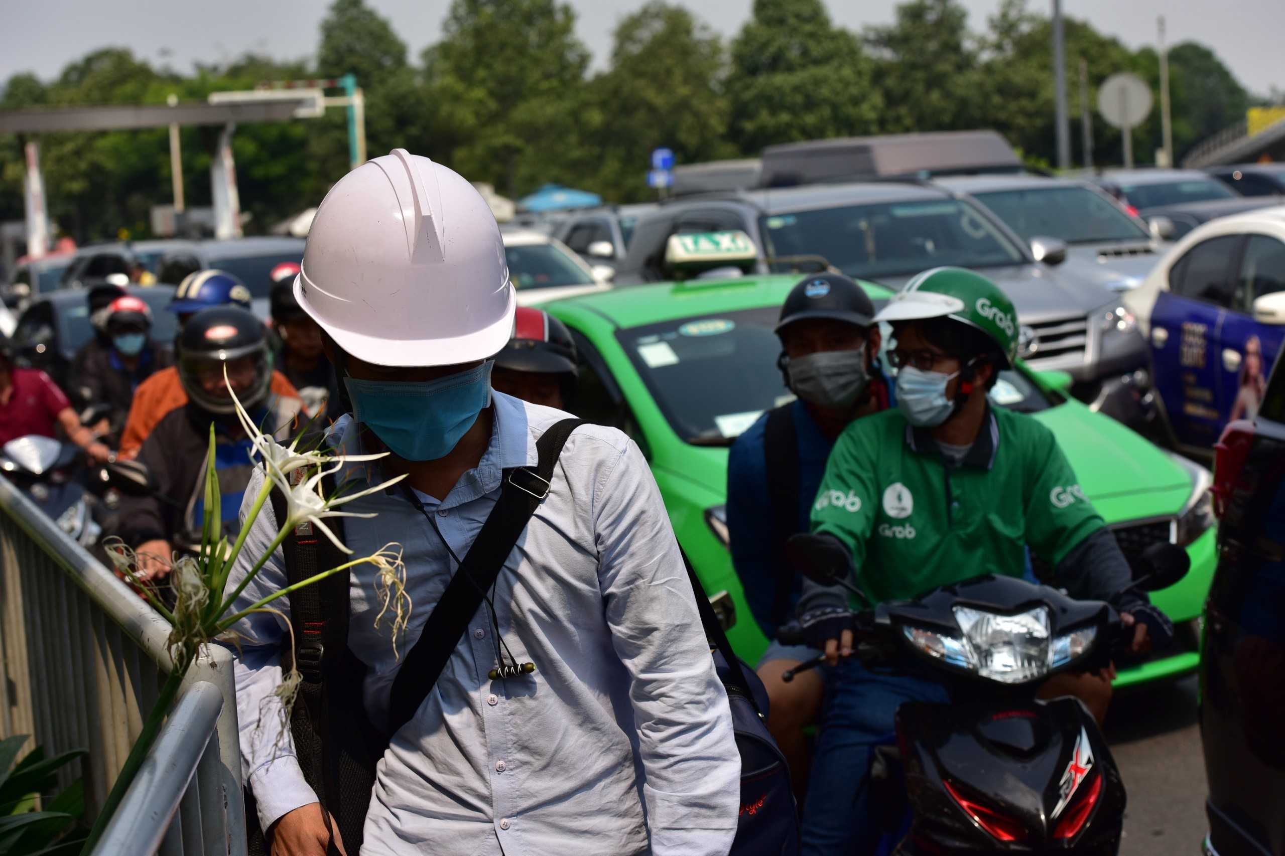 ket xe o san bay tan son nhat anh 9