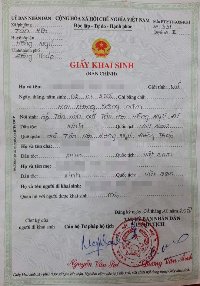 be gai 14 tuoi bi hiep dam anh 1