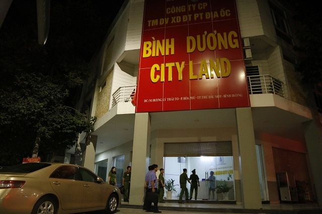 bắt 2 lãnh đạo Bình Dương cityland ảnh 2 bat 2 lanh dao Binh Duong cityland anh 2