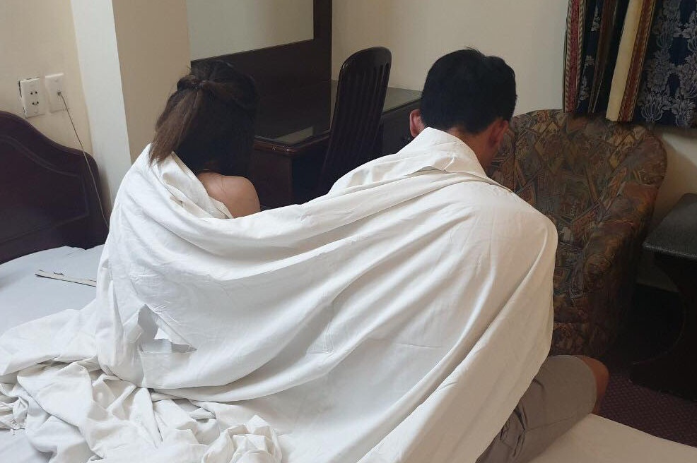 Nu quan ly nha hang o TP.HCM moi gioi ban dam gia 2 trieu? hinh anh