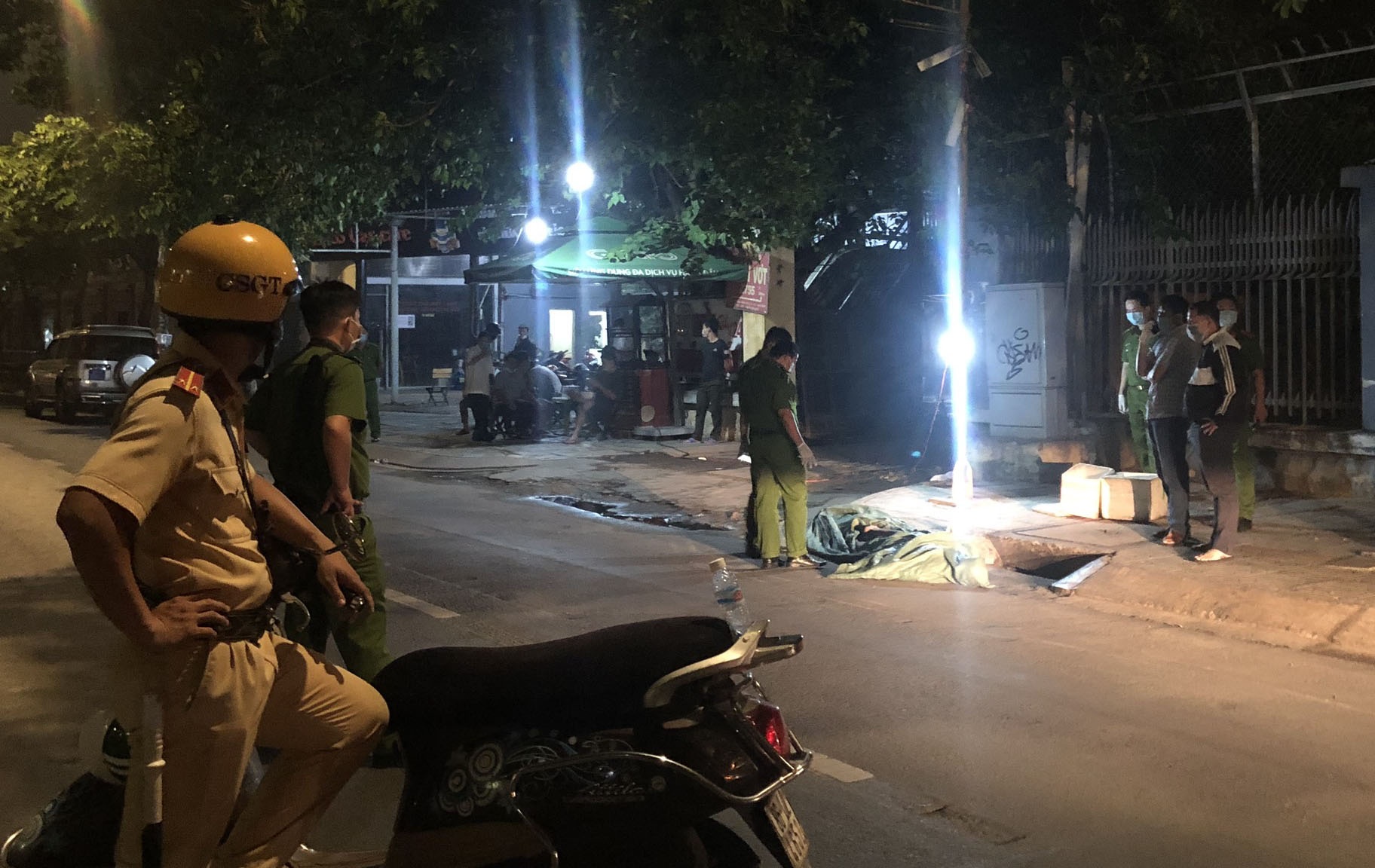 xác chết trong bao tải ở gò vấp ảnh 1 xac chet trong bao tai o go vap anh 1