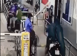 Trom thu dao vao chung cu o TP.HCM trom SH hinh anh